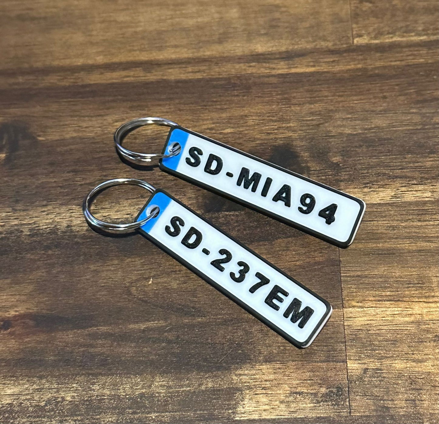 🚗 Kennzeichen-Schlüsselanhänger im Mini-Format! 🔑