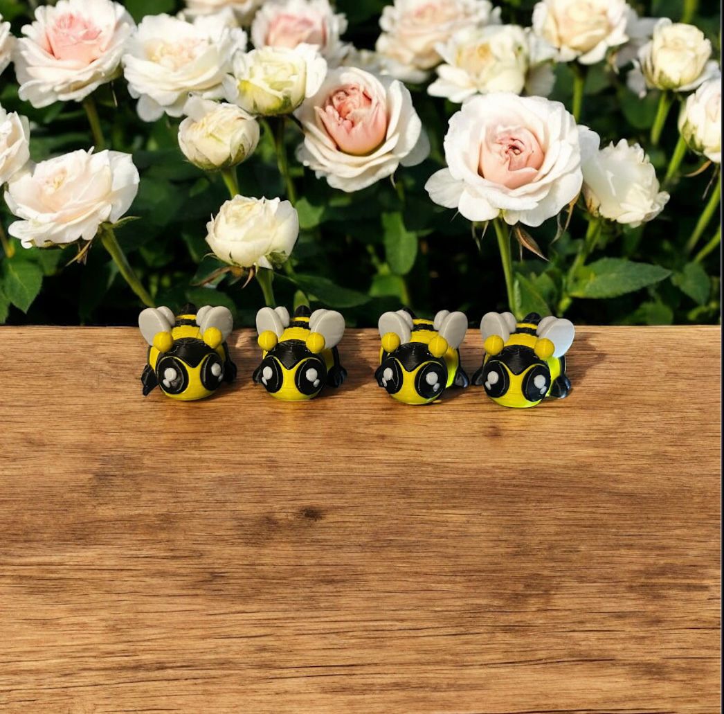 đ3D-gedruckte Bienen-SchlĂźsselanhänger: Modernes Design, voller Charme!