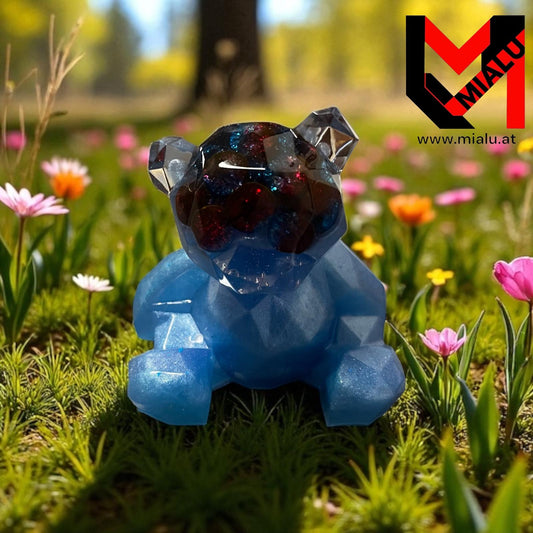 ✨Magischer Resin-Bär mit rot-blauen Perlen✨